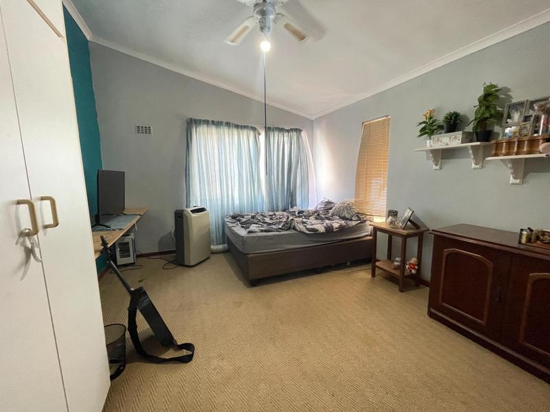 4 Bedroom Property for Sale in Amandelrug Western Cape